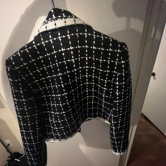 Alice + Olivia Black and White Tweed Blazer - Picture 4 of 4